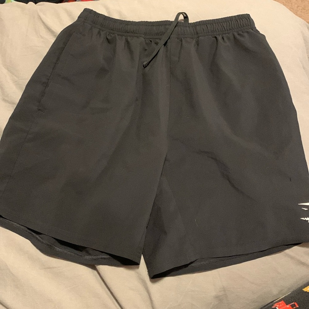 Gymshark men’s crest shorts - Picture 1 of 2